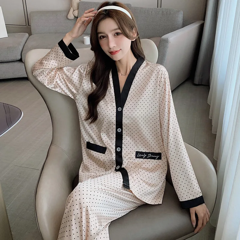 Пижама с длинным рукавом Летний Шелковый костюм и V-образным вырезом модный