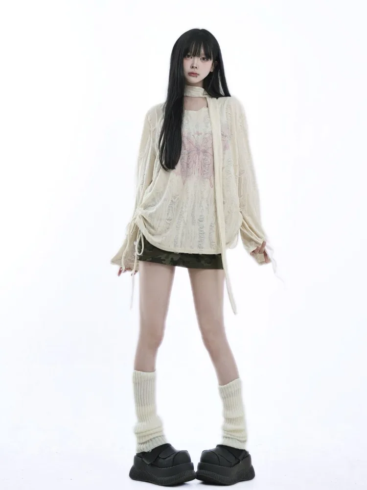 Женская готическая футболка с бабочкой QWEEK