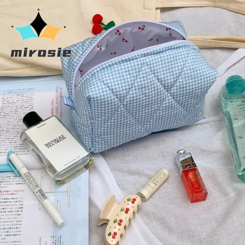 

Сумка для косметики MIROSIE в клетку вишневая, вместительная портативная хлопковая Сумочка для косметики с узором в клетку, чехол для ухода за кожей