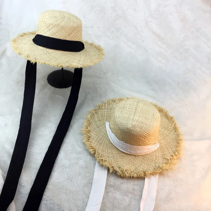 

Zomer Vrouwen Strand Raffia Zwart Wit Lint Hoed Boog Raffia Hoed Temperament Platte Cap Strohoeden Vrouwen Seaside Hoed