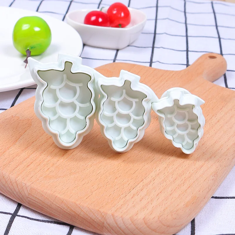 3Pcs Grape DIY Fruits Chocolate Candy Cookie Moulds Party Cake Decoration Mold Pastry Biscuits Kitchen Baking Decoration Tools