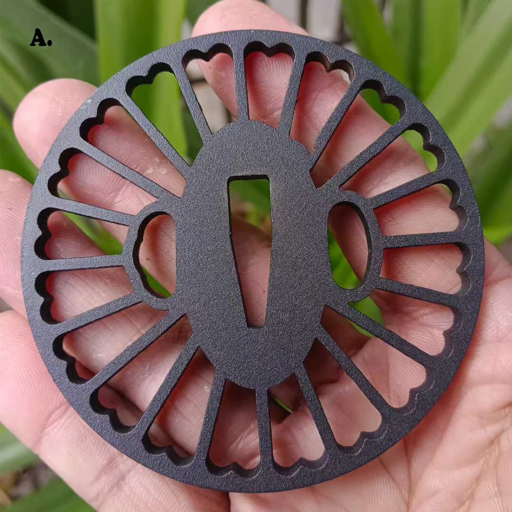 

Цуба из железа для катаны