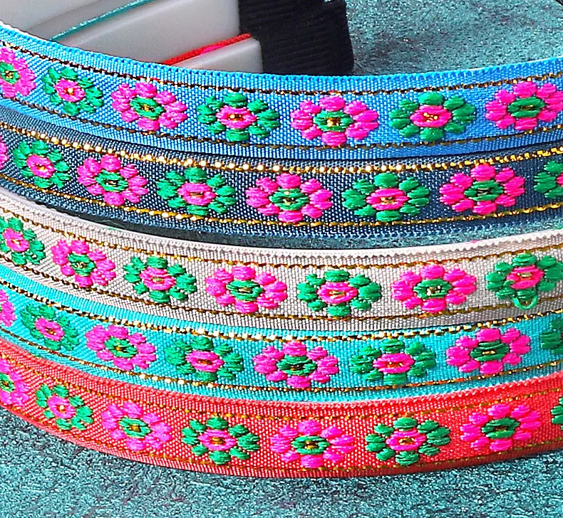 Рисунок 3 - Повязка на голову женская в национальном стиле