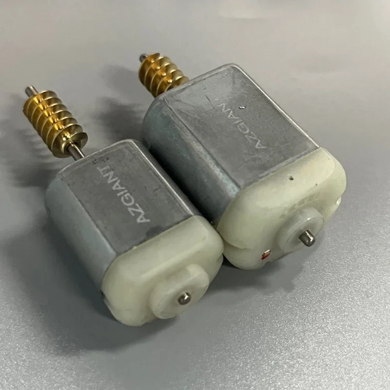 Для Opel Astra H MK5, Zafira B MK2 MPV Двигатель замка двери Привод Защелка Ремонт Передняя сторона Автомобильные детали Универсальные 90507059