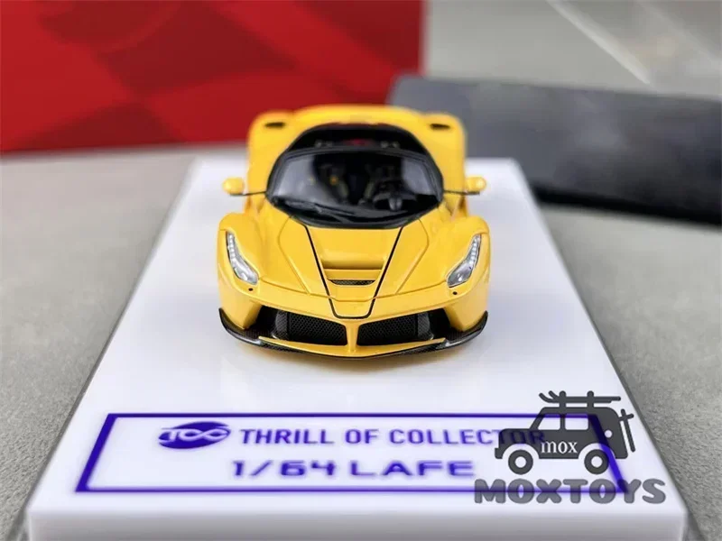 Модель автомобиля из смолы TOC X FuelMe 1:64 Aperta Limited299