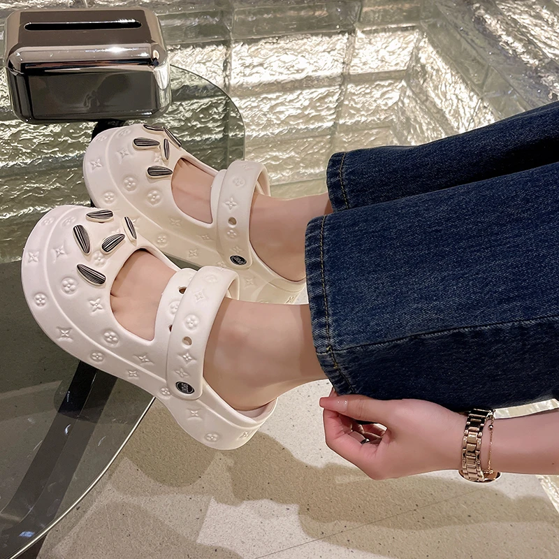 

Женские шлепанцы с закрытым носком, летние модные Нескользящие Шлепанцы из ЭВА на платформе, уличные повседневные женские сандалии на плоской подошве, 2023