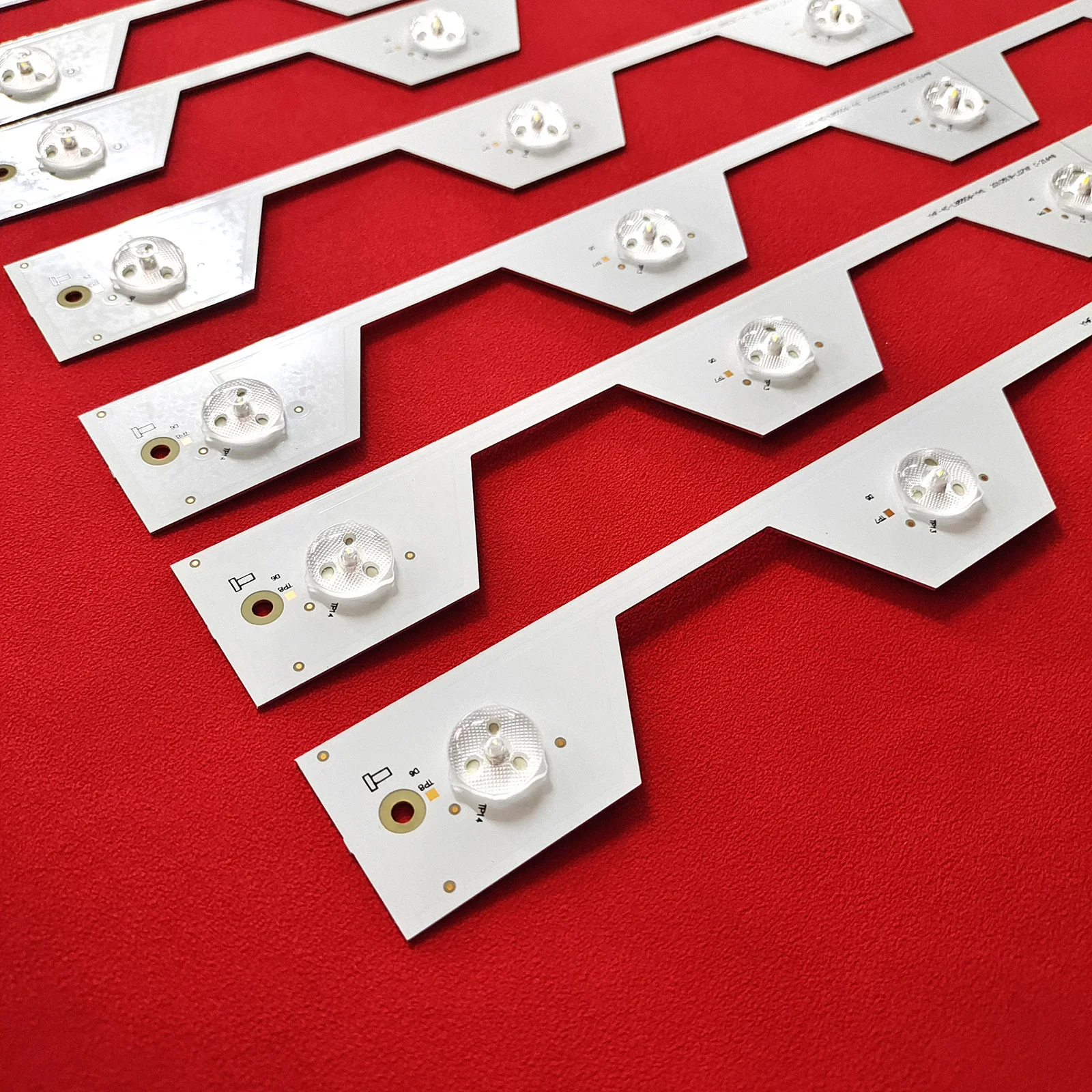 Светодиодные ленты для телевизора THOMSON 55UA6406 55UA6406W LV550NDEL 4C LB5506 YH1 HR1 55HR330M06A1