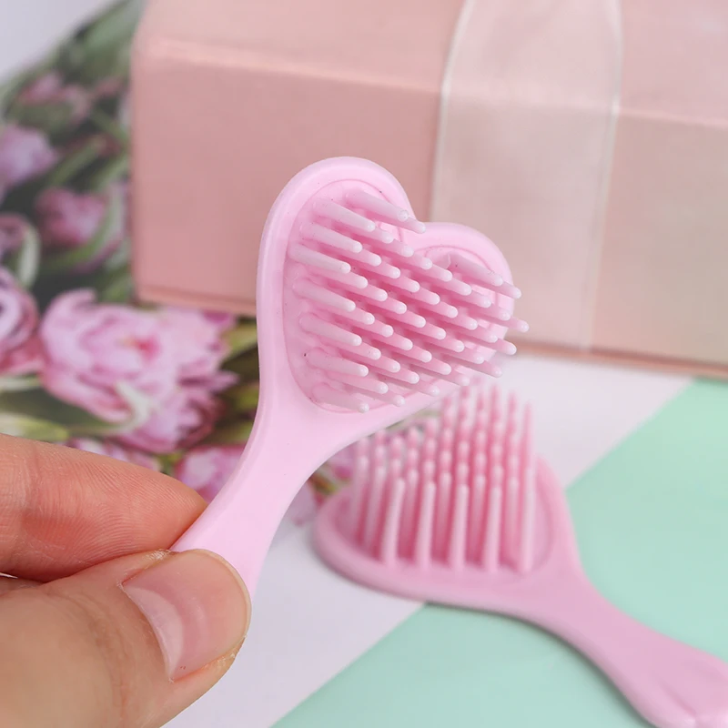 

1Pc Miniature Dollhouse Doll Comb Model Heart Shaped Comb Grooming Tool Toy
