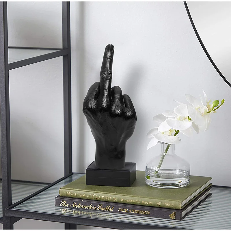 

Personalized Desktop Decor Art Crafts Ornaments Resin Middle Finger Statue Ornament Gesture Figurine Sculpture Household Decors