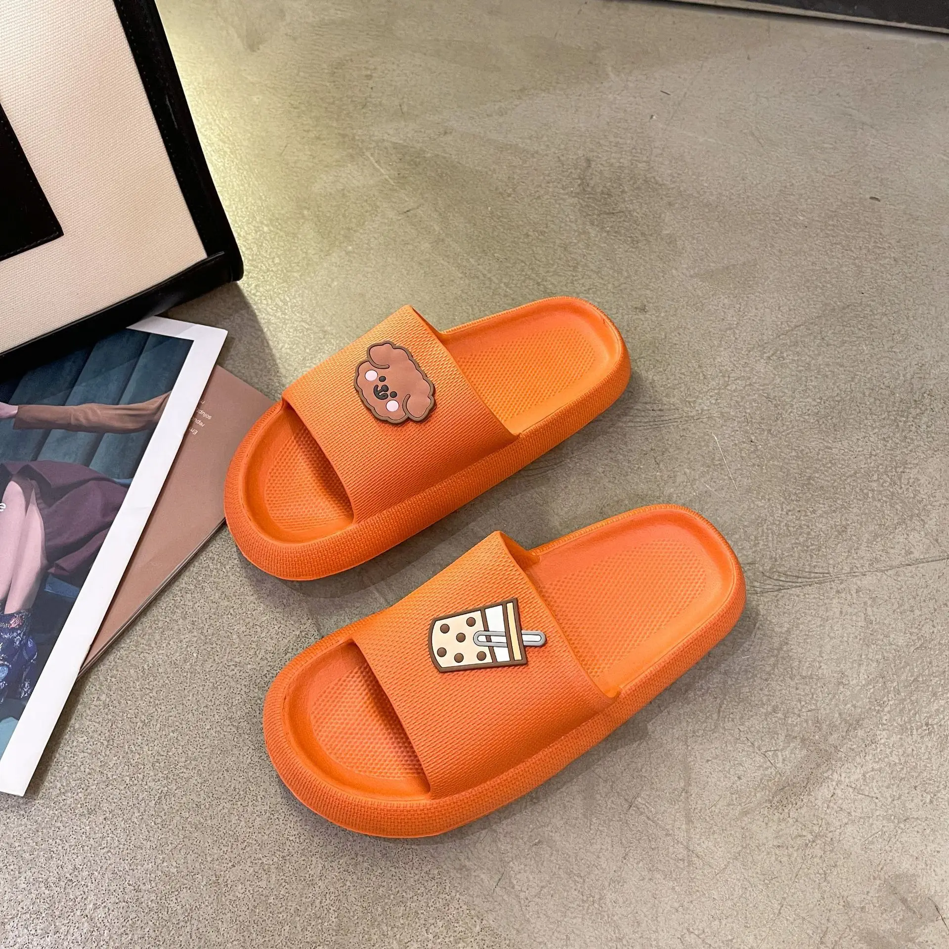 2022 feces-feeling bathroom summer indoor and outdoor wear thick bottom female and male non-slip soft household one-word slipper