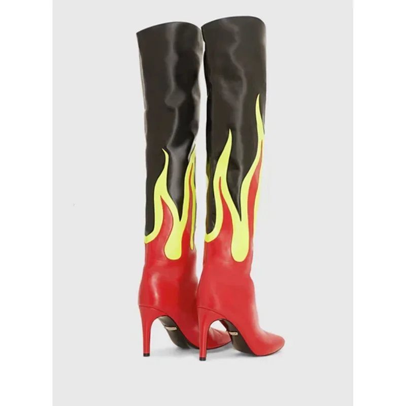 Женские ботинки с острым носком и цветными блоками большие размеры на высоком