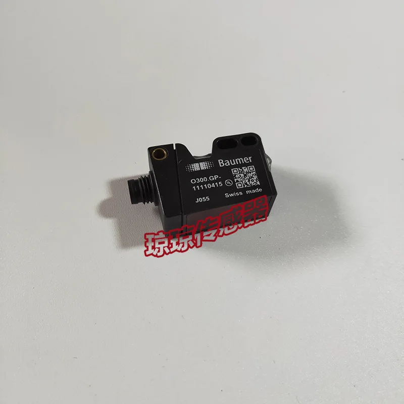 

O300.GP-11110415 Baumer Photoelectric Switch Sensor Background Suppression Diffuse Reflection