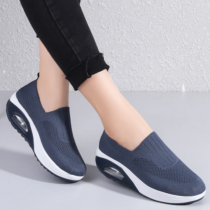 2023 Sneakers Women Fashion Shoes New Breathable Women's Vulcanized Shoes Thick Bottom Solid Female Shoes Deportivas Hombre