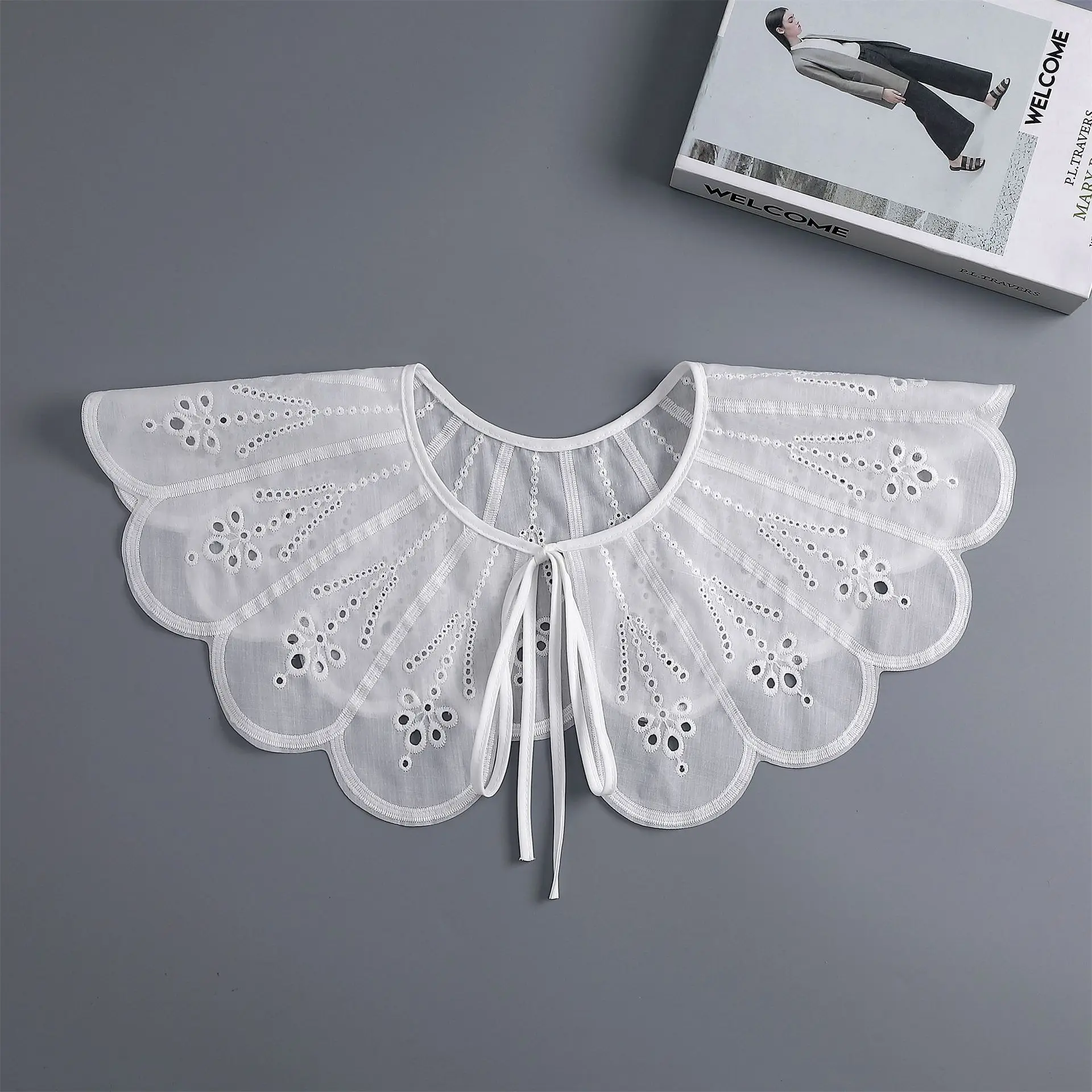 

New White Fake Collar Shawls for Women Cloud Shoulder Removable Shirt Detachable Collars Girls Lace Shoulder Wraps Shawl