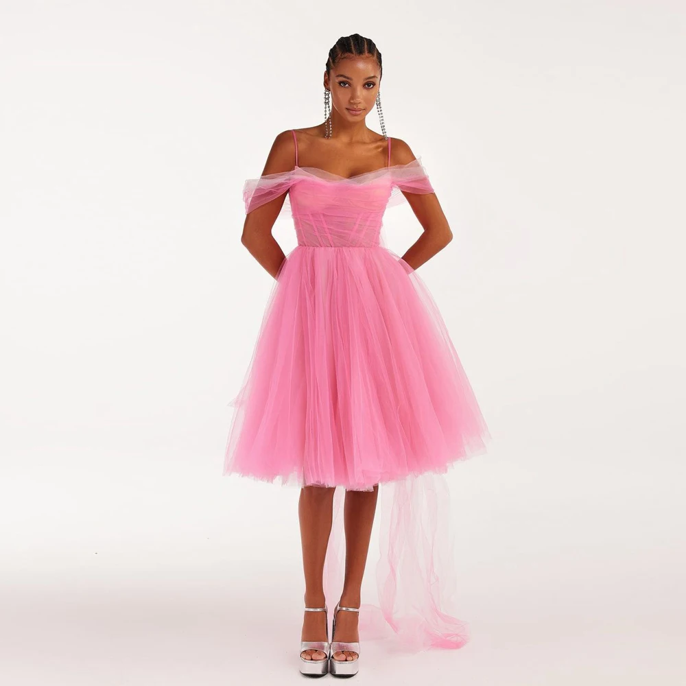 

Elegant Short Pink Tulle Prom Dresses A-Line Off Shoulder Zipper Back Girls Homecoming Dress Knee Length Women Party Gown 2023