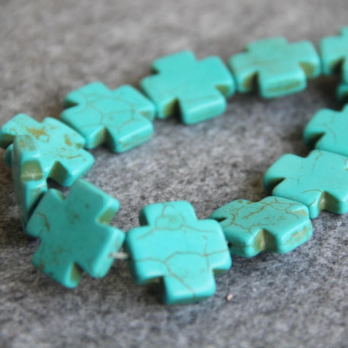 20mm Cross Turkey Turquoise Loose Beads Howlite Semi Finished Stone for Necklace DIY Women Gifts Jewelry Making Design Female