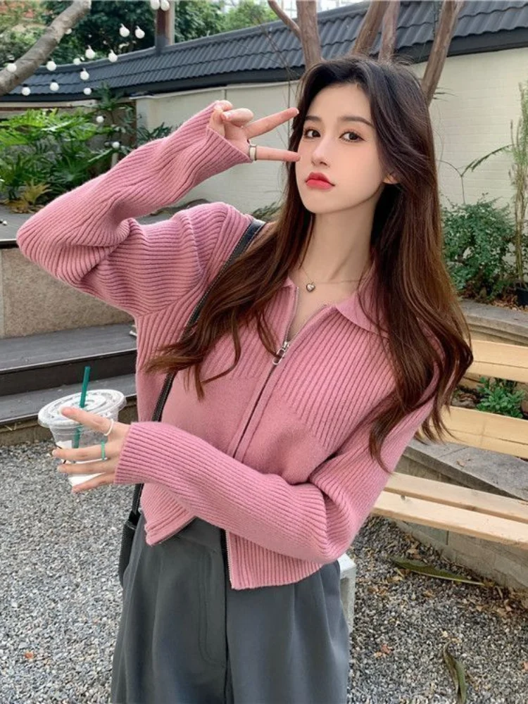 Пуловер женский однотонный на молнии в стиле ретро