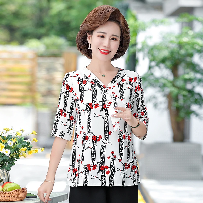 Блузка женская шифоновая с коротким рукавом и V-образным вырезом