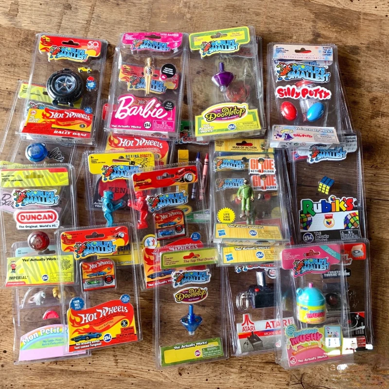 

Original Tiny World Figure Keychain Rubikas Gijoe DooDletop Duncean Pendant Ornament Accessories Pretend Play Children Present