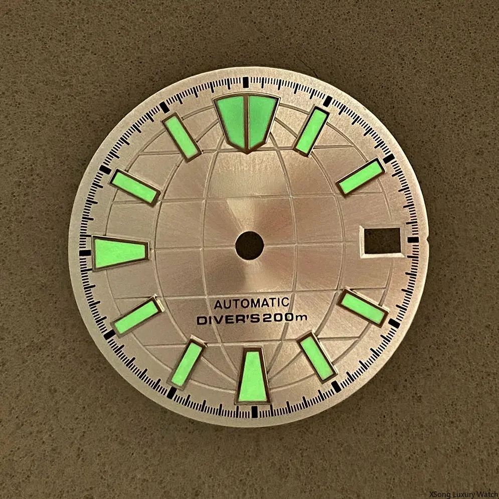 S 28.5mm Watch Dial Modification Accessories Sun Pattern Watch Dial Green Luminous Nail Is Suitable for NH35A Movement