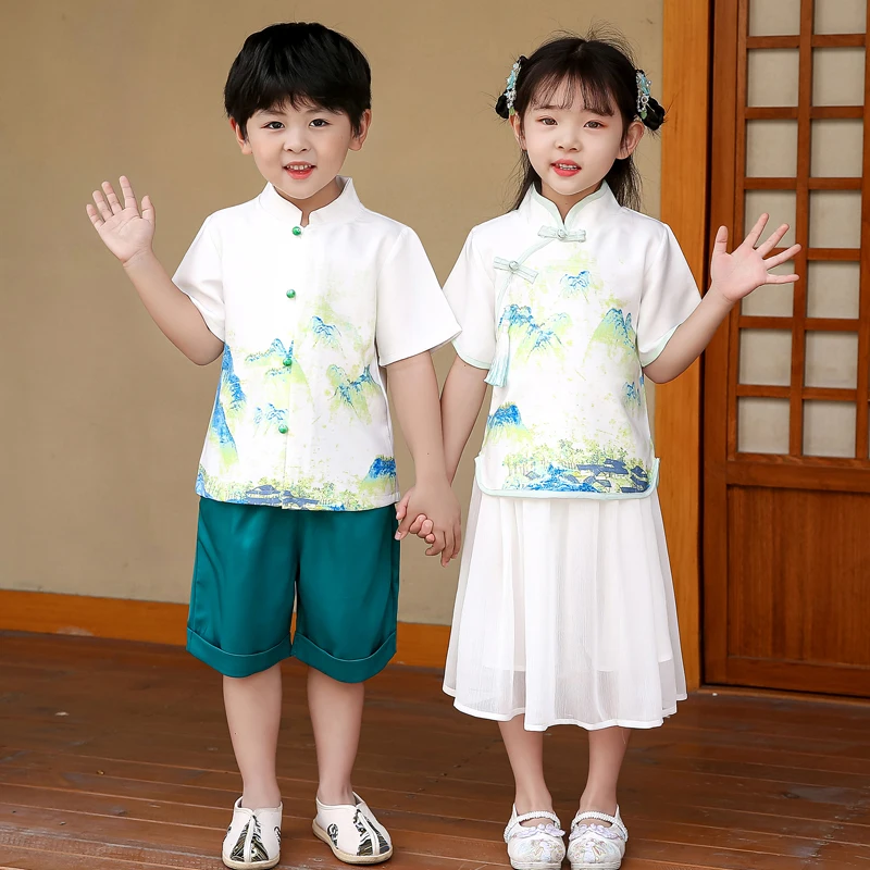 Рисунок 6 - _ Традиционный китайский костюм