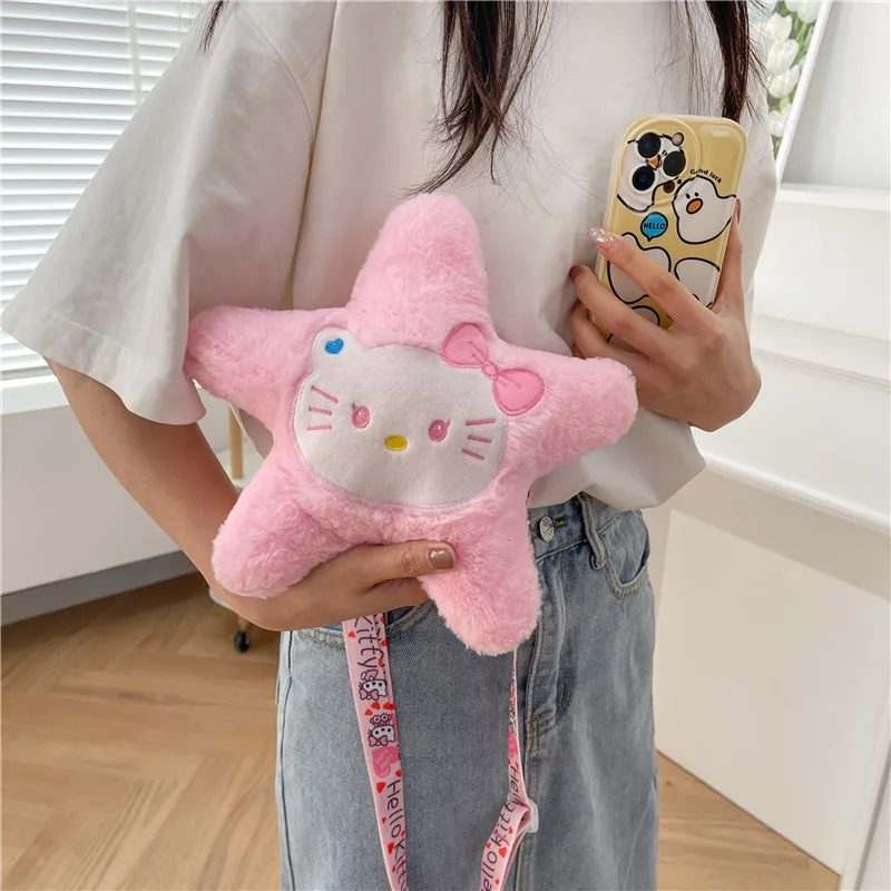

Новинка, мультяшная мягкая плюшевая игрушка в виде звезды Kuromi Cinnamoroll, симпатичная аниме мягкая плюшевая кукла, сумка через плечо для девочек