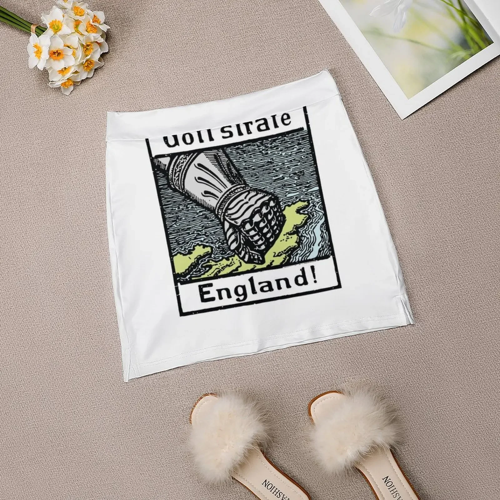 Gott matrimonioе Англия! - Бог покарает Англую! &ampgt _ Мини-юбка Женские классические шорты