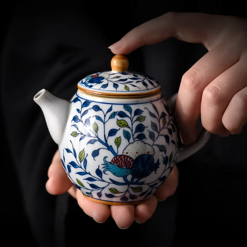 

Chinese Style Fu Shou Antique Celadon Glaze Tea Pot Retro Plant Ash Ceramic Kungfu Tea Making Pot for Puer Tea Cha Hai