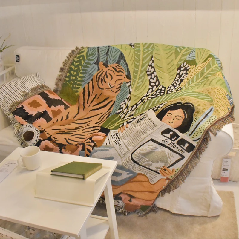 

Геометрический плед с тигром из хлопка