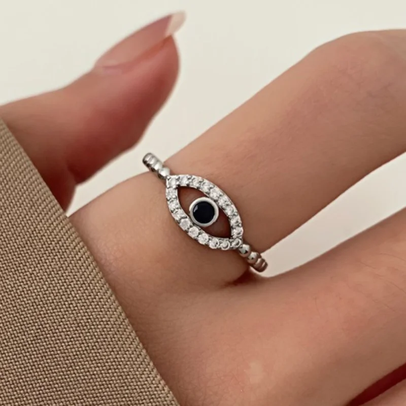 

New creative retro devil's blue eye open ring personality jewelry