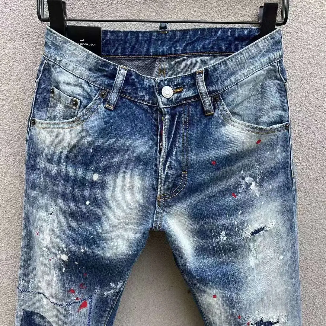 2023 Spring/Summer New D2 Jeans Fashion Men's Water Wash Worn Hole Patch Patch Printed Letter Slim Fit Blue Jeans Men