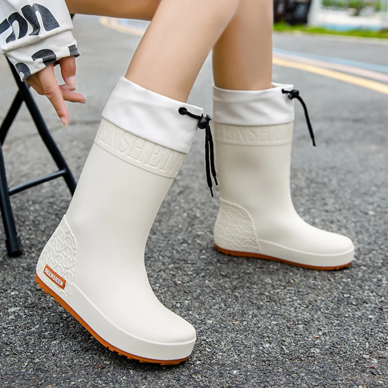 

Women's Mid-tube Rain Boots Rubber Boots Warm Overshoes Waterproof Outdoor Non-slip Wear-resistant Fashion All-match Rain Boots