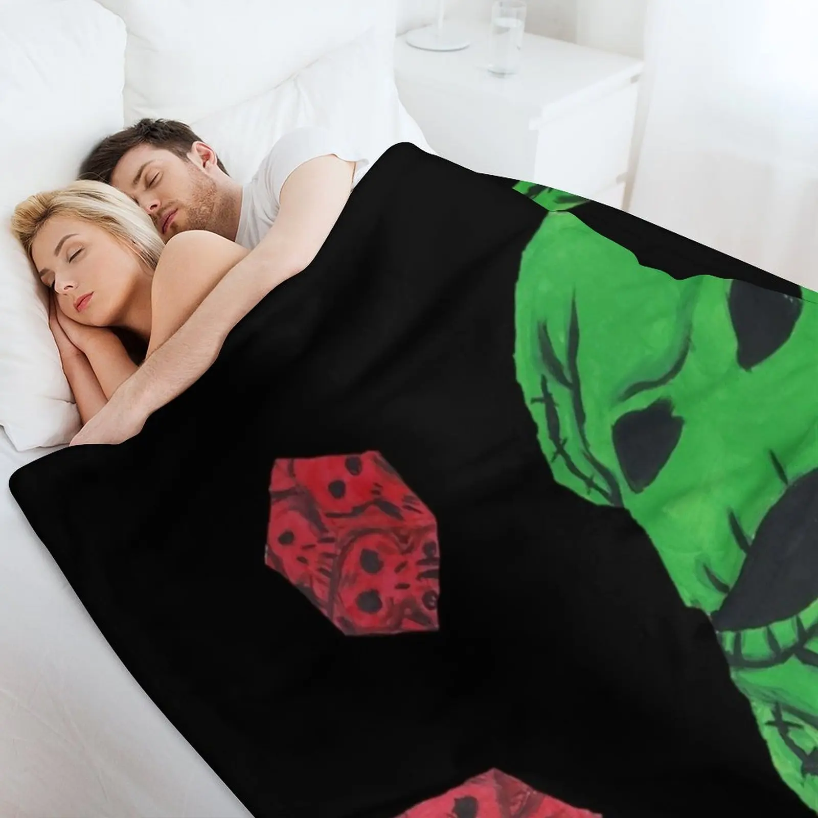 Одеяло Oogie Boogie. Зимние кровати. Одеяла для