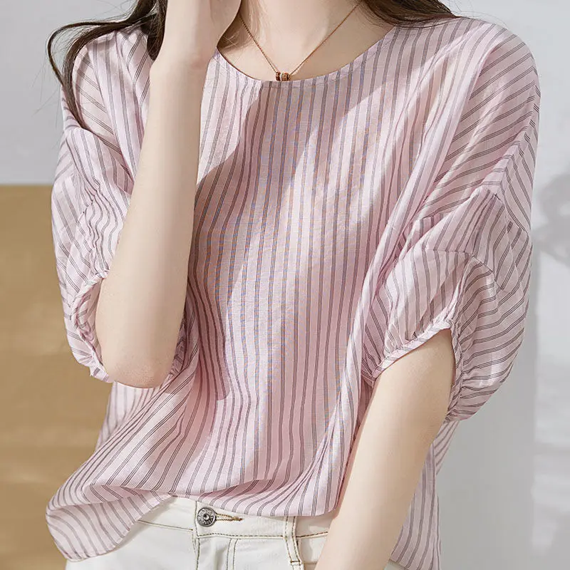 

Sense Niche Short Sleeved Striped Shirt Women's 2022 Summer Casual Loose Hanging Sense Versatile Top Shows Thin Women's Wear