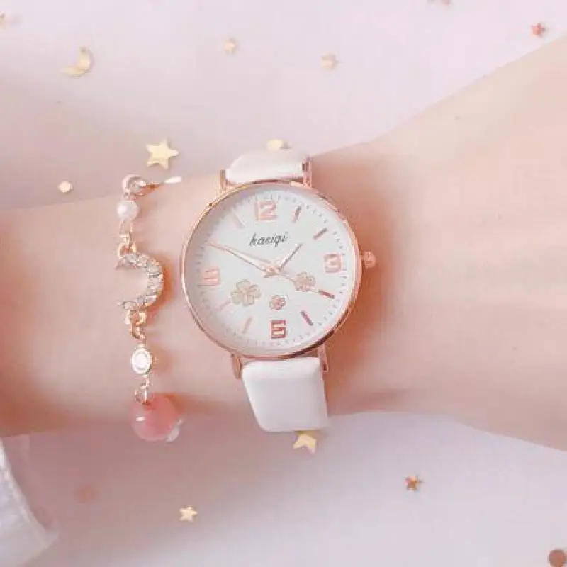 Fashion Round Quartz four-leaf clover Dial Casual Wrist Watches Leather Strap Fashionable Clock for Waterproof Watch for Women