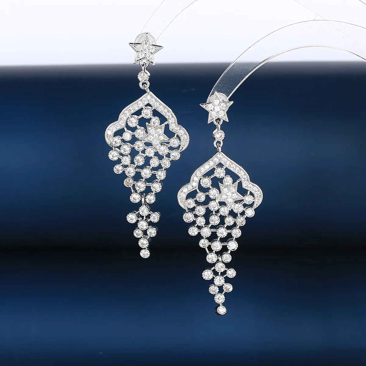 

sparkling Zircon winter water drop star long earrings fringed advanced gorgeous women stud earrings wedding dinner jewelry