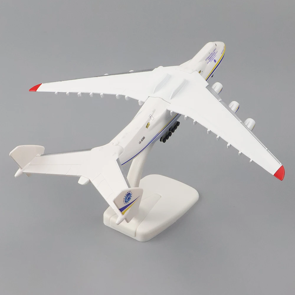 

20cm Alloy Model Aircraft Transport Plane Antonov-225 World'S Largest Cargo Plane Children'S Toys Boys' Gifts Collectibles