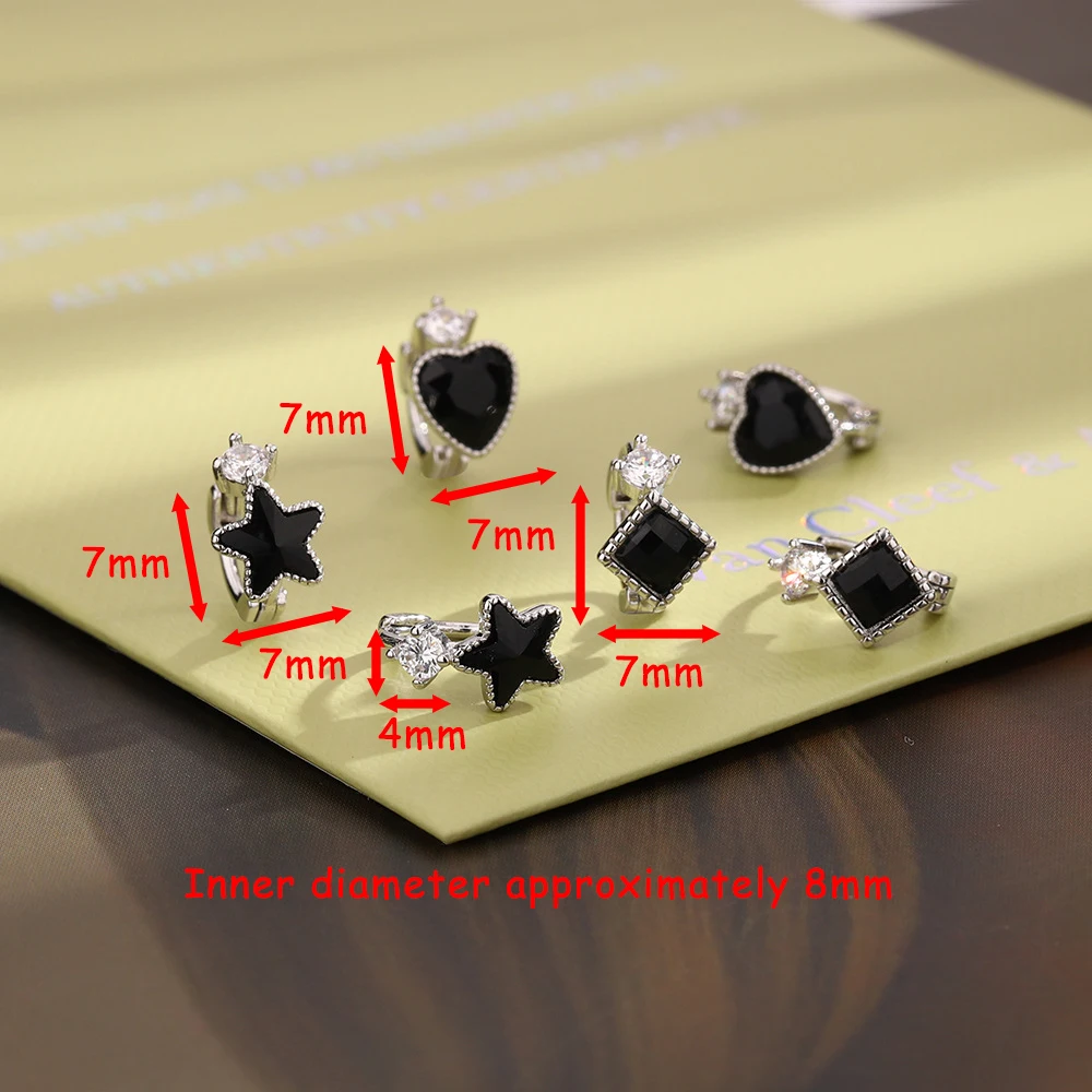 Женские серьги-кольца с черным сердцем и ромбом