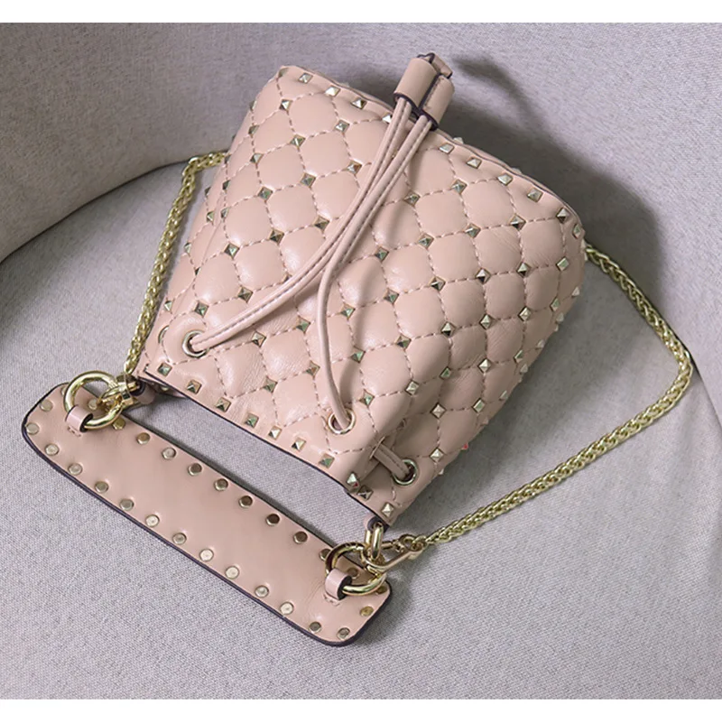 Rivets Chain Bucket Bags for Women Luxury Handbags Fashion Sheepskin Genuine Leather Crossbody Shoulder Bag Drawstring Design