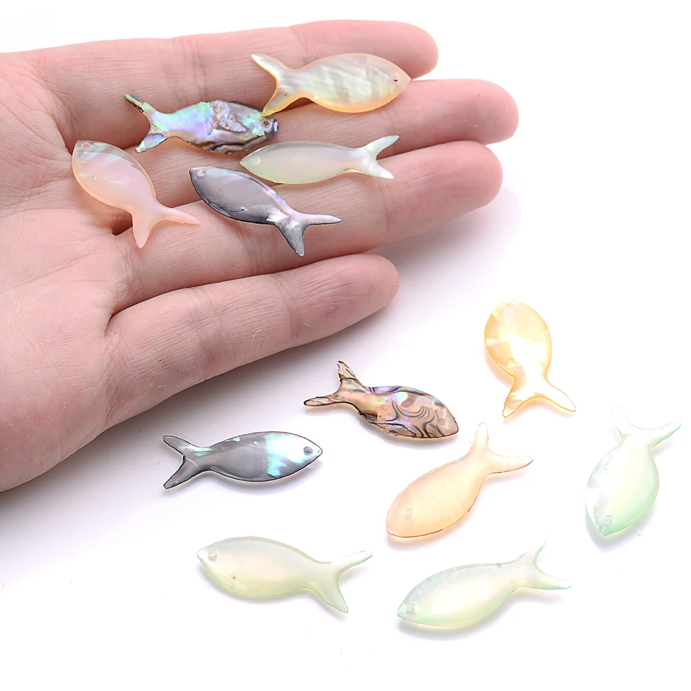 Бусины-подвески в виде рыбок 24 х10 мм 2 шт