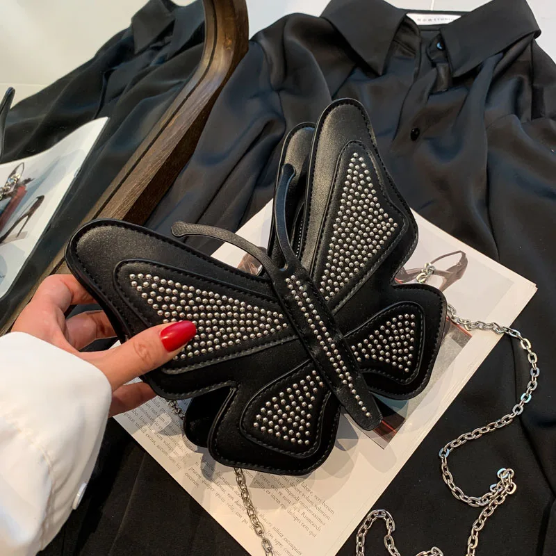 

Luxury Designer Chain Crossbody Bags for Women 2023 Trends Vintage Female Leather Shoulder Bag Female Rivets Handbags and Purses