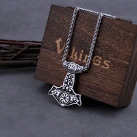 stainless steel viking thors hammer mjolnir wolf head and road sign compass necklace mens norway amulet pendant viking jewelry
