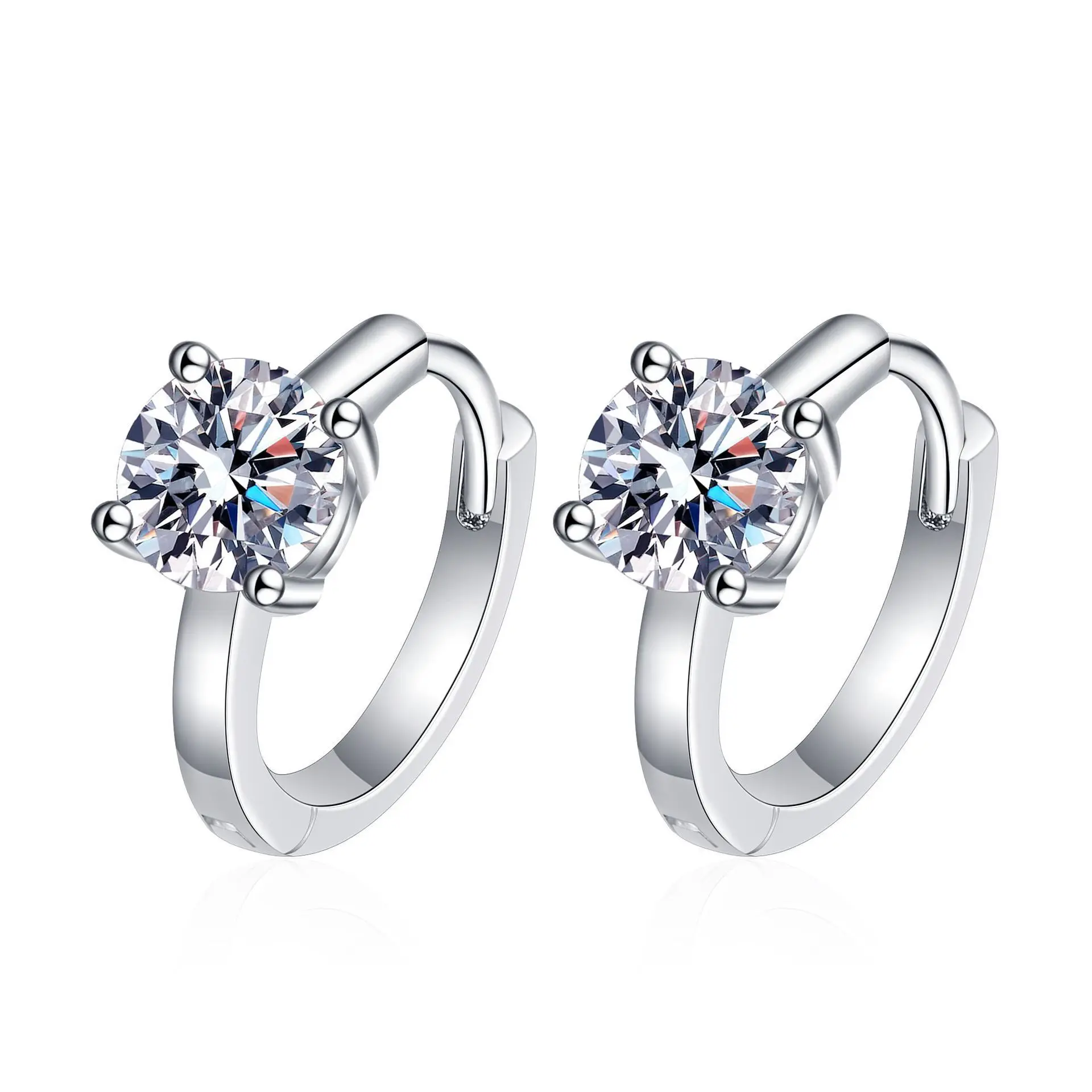 

Серьги-кольца из серебра 925 пробы с муассанитом, карата