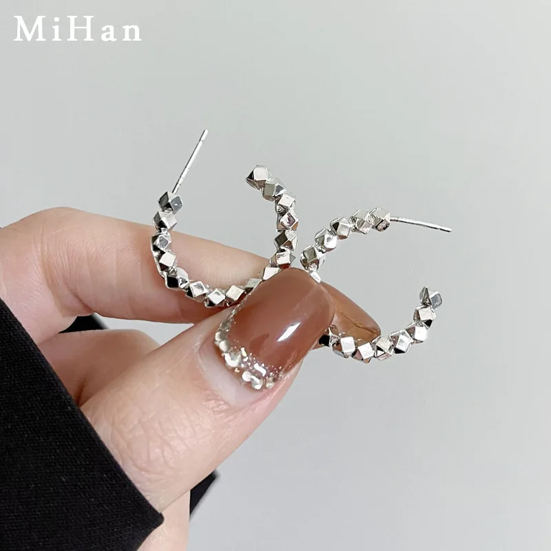 

Fashion Jewelry 925 Silver Needle Irregular Small Circle Metal Earrings For Women Female Gifts Sweet Korean Temperament