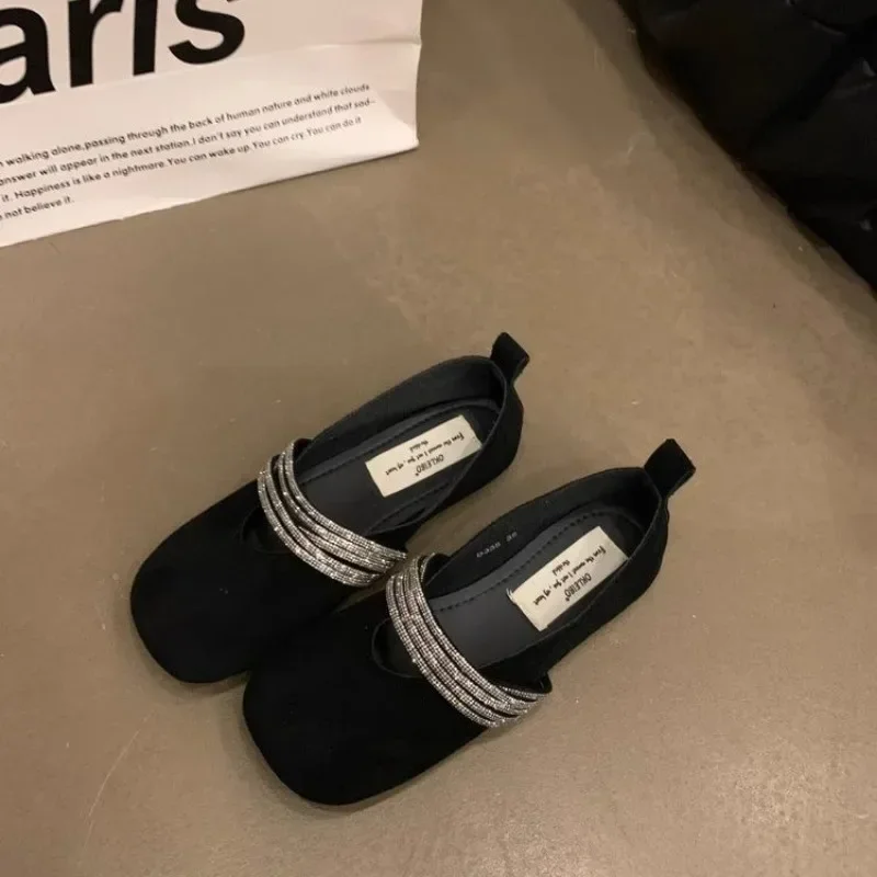 Туфли женские замшевые для прогулок повседневные удобные лоферы роскошная обувь