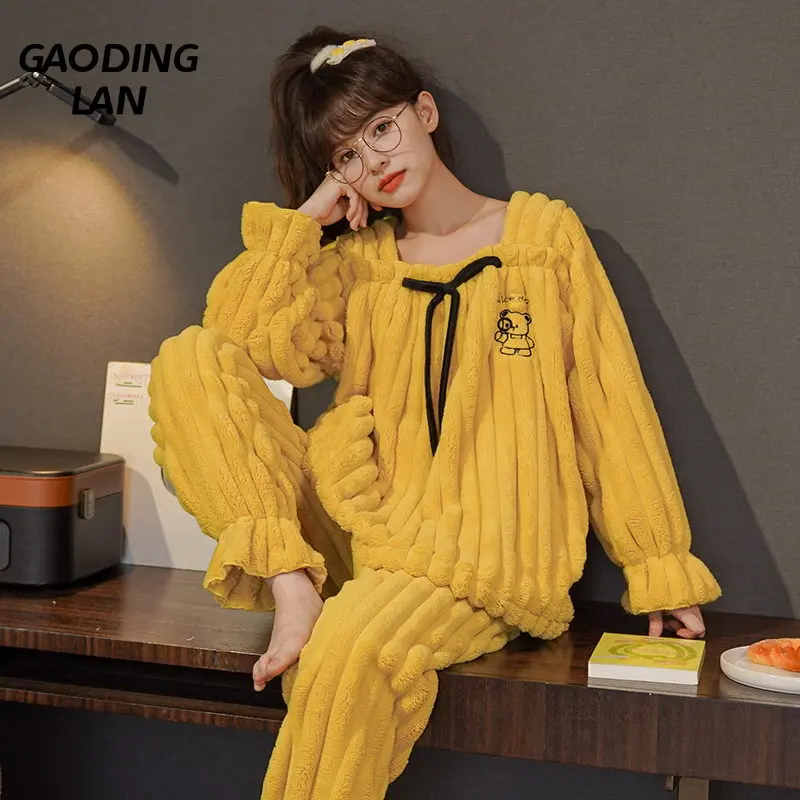 

Women Long Sleeve Thickened Coral Velvet Warm Pajamas Set Female Bear Embroidery Flannel 2piece Sleepwear Home Leisure Wear Suit