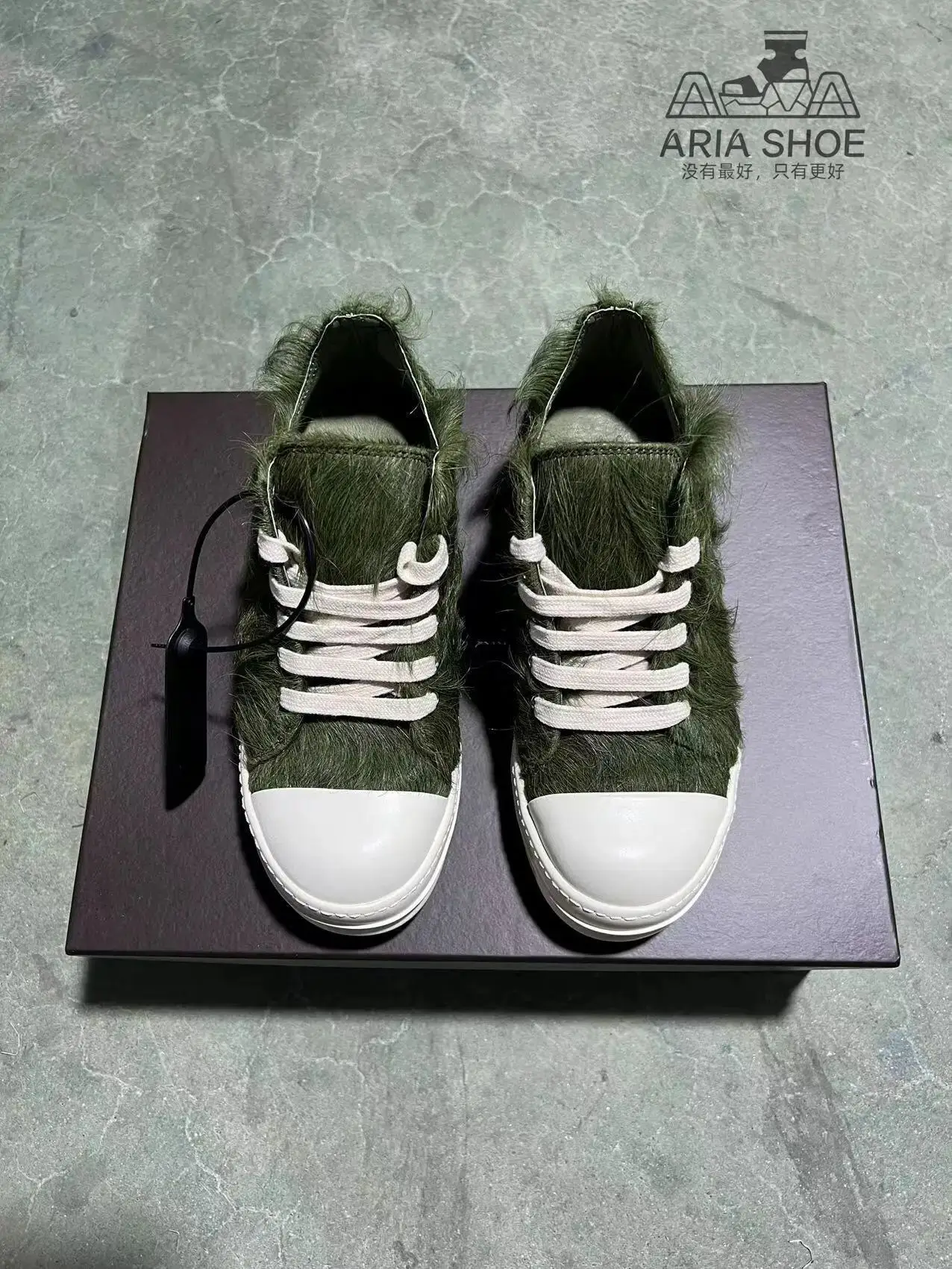 Ricks Высококачественный дизайн Армейский зеленый конский волос Роскошная