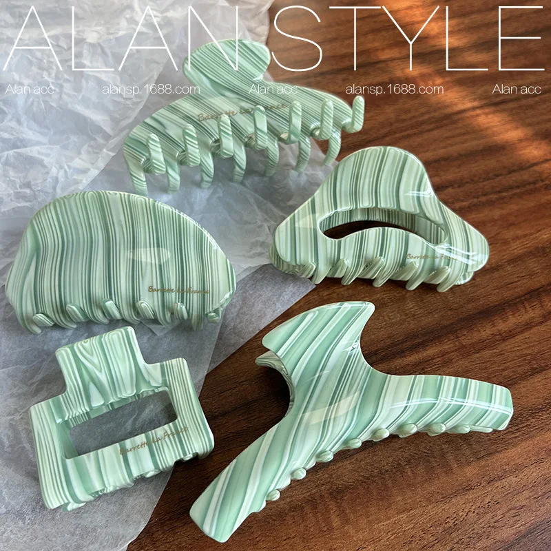 

Vintage high-end sense Grab clip green striped acetate hair accessories hair clip square hollow shark clip niche light luxury