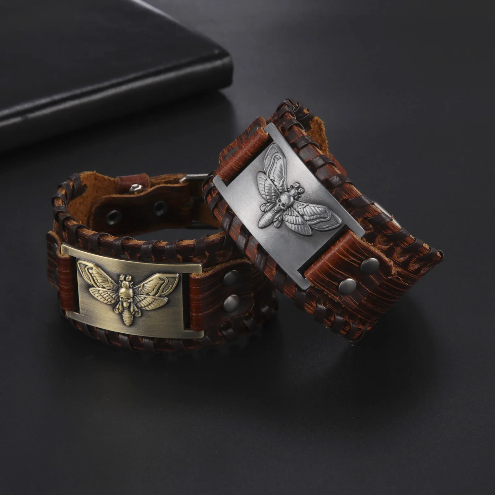 

My Shape New Viking Genuine Leather Bracelet for Men Women Lunar Moth Bee Skeleton Bangles Bracelets Adjustable Fashion Jewelry