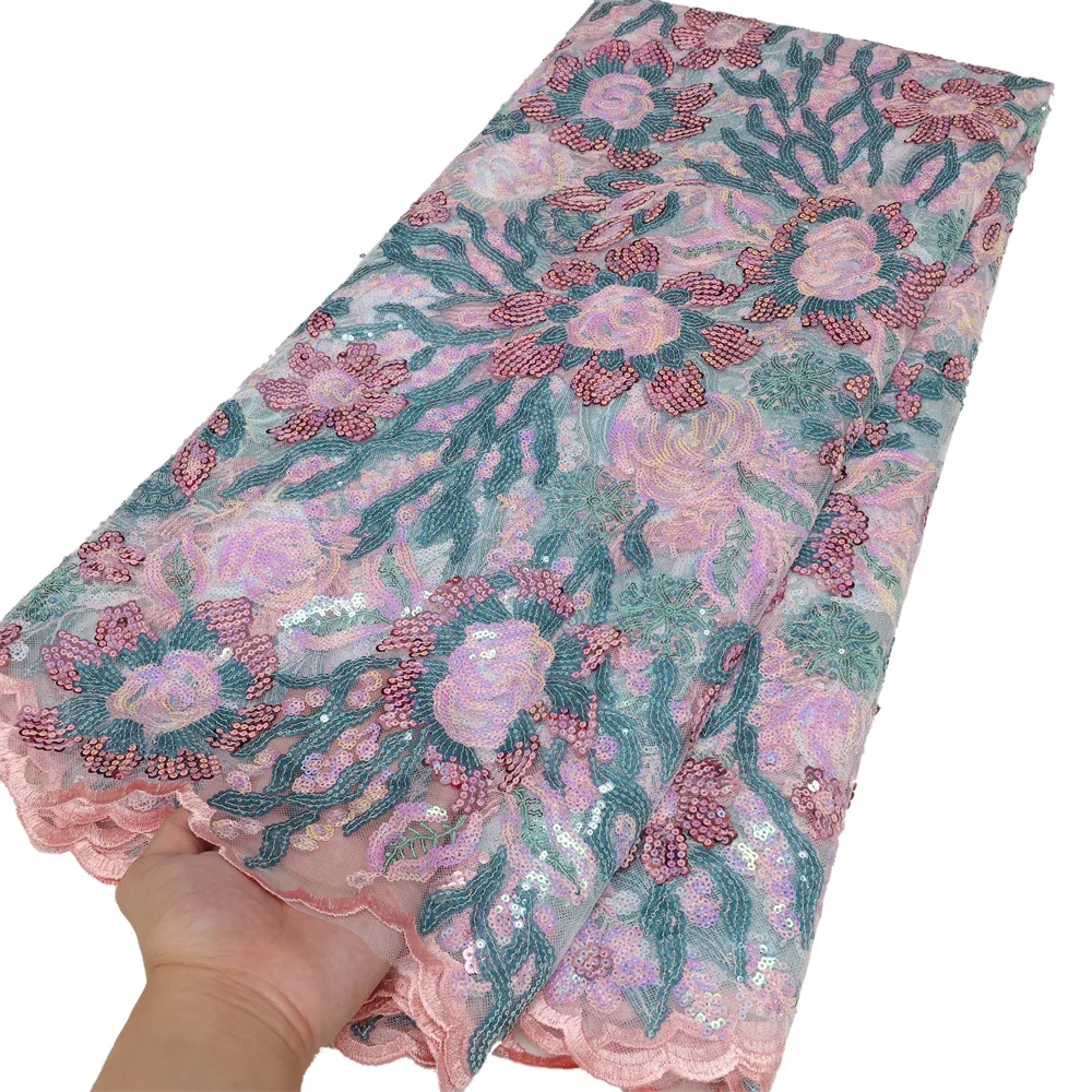 Рисунок 2 - Африканская кружевная ткань с принтом PGC